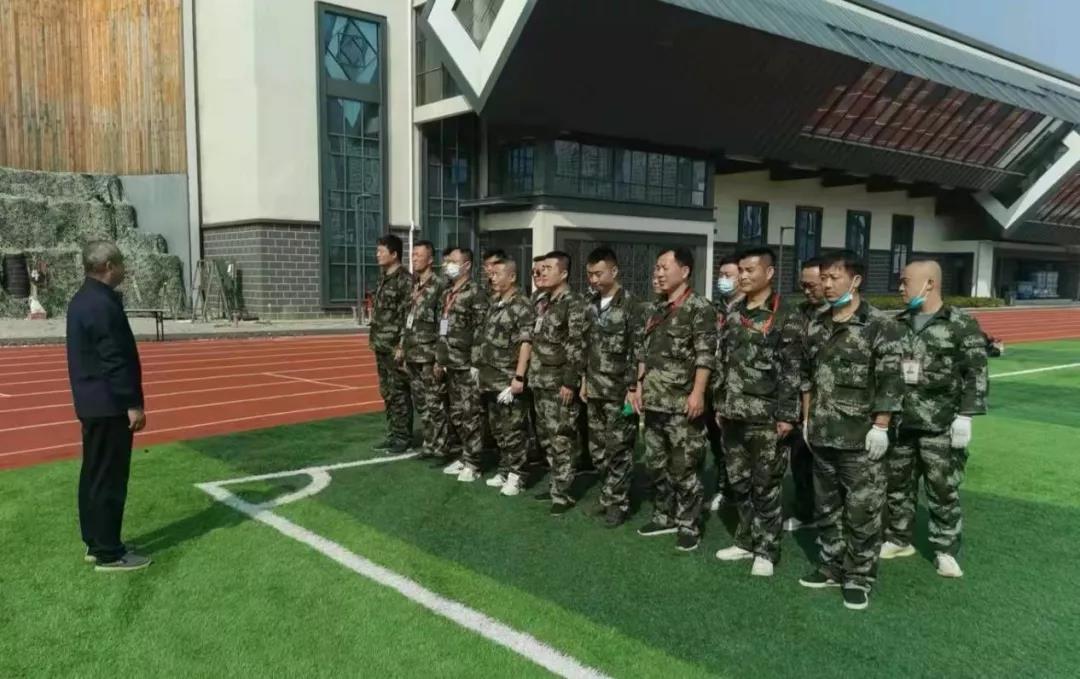 蕪湖市保安服務(wù)有限公司組織開展實(shí)彈射擊訓(xùn)練提升員工綜合素質(zhì)